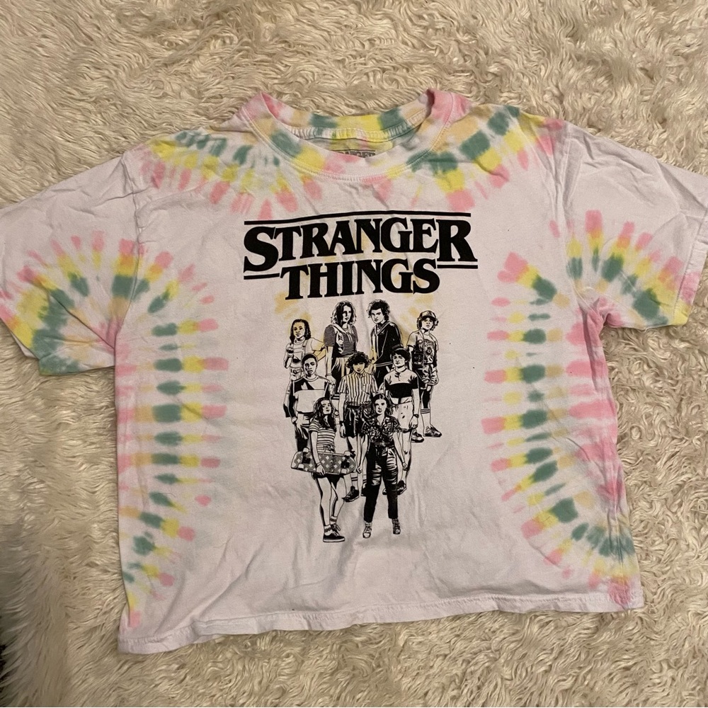 Stranger things short shirt
